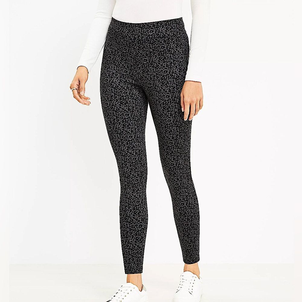 NWT Ann Taylor LOFT Black Multi Leopard Print Ponte Leggings Size Small